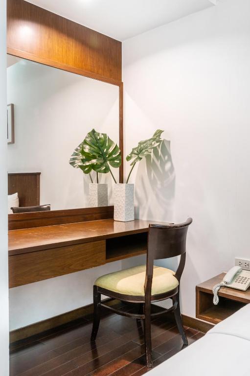 P2 Boutique - Resim 17