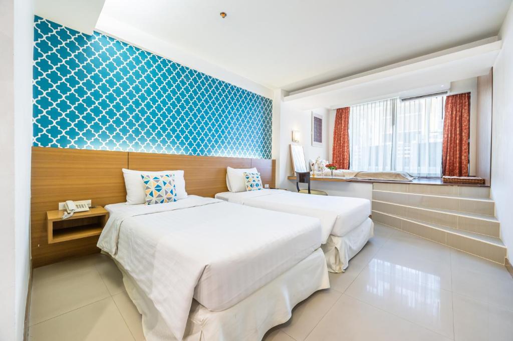 P2 Boutique - Resim 18