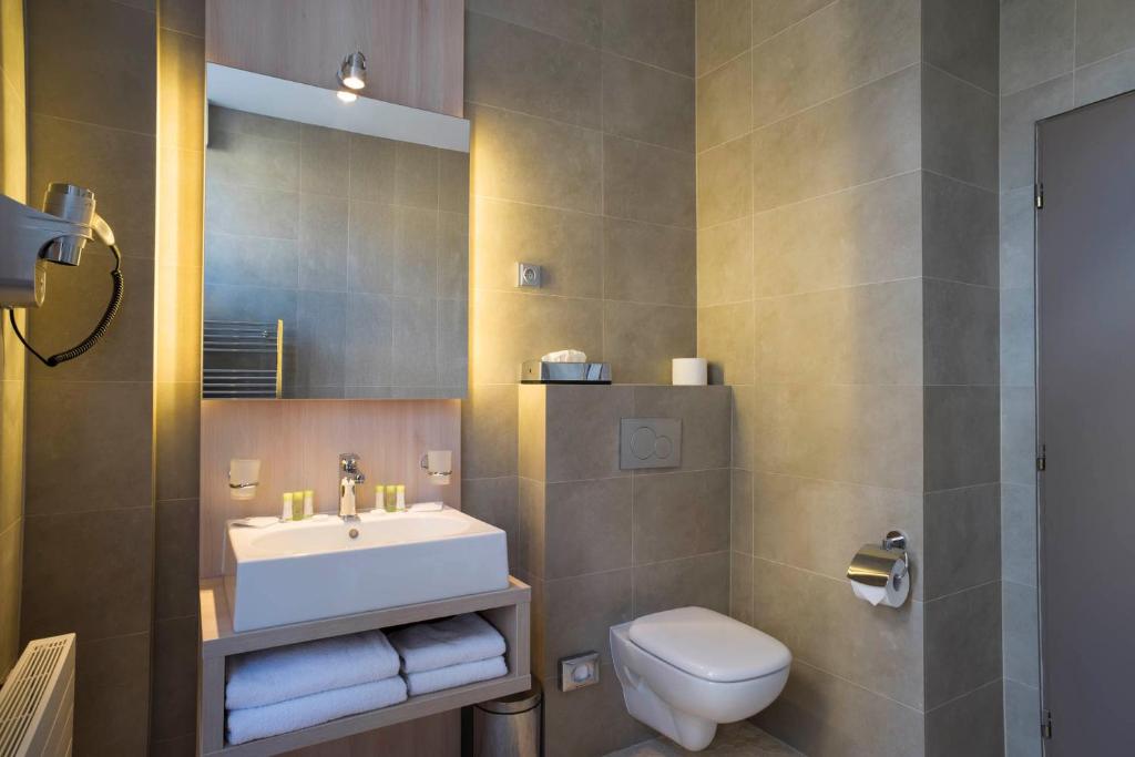 Pytloun Kampa Garden Hotel Prague - Resim 45