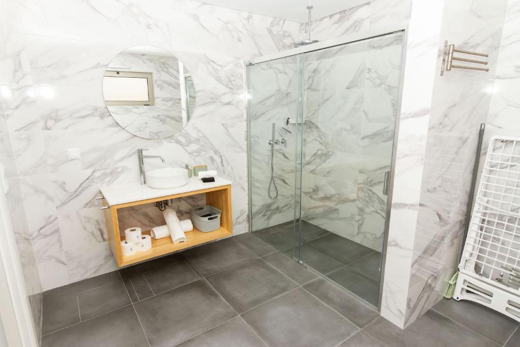 Ericeira Surf Apartments - 17