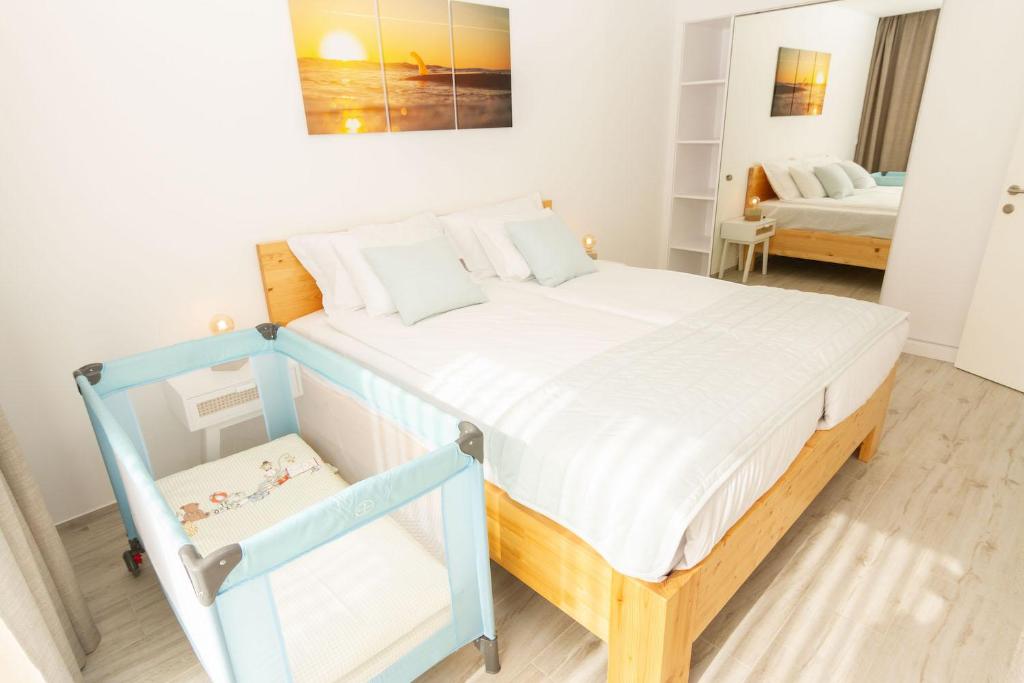 Ericeira Surf Apartments - 16