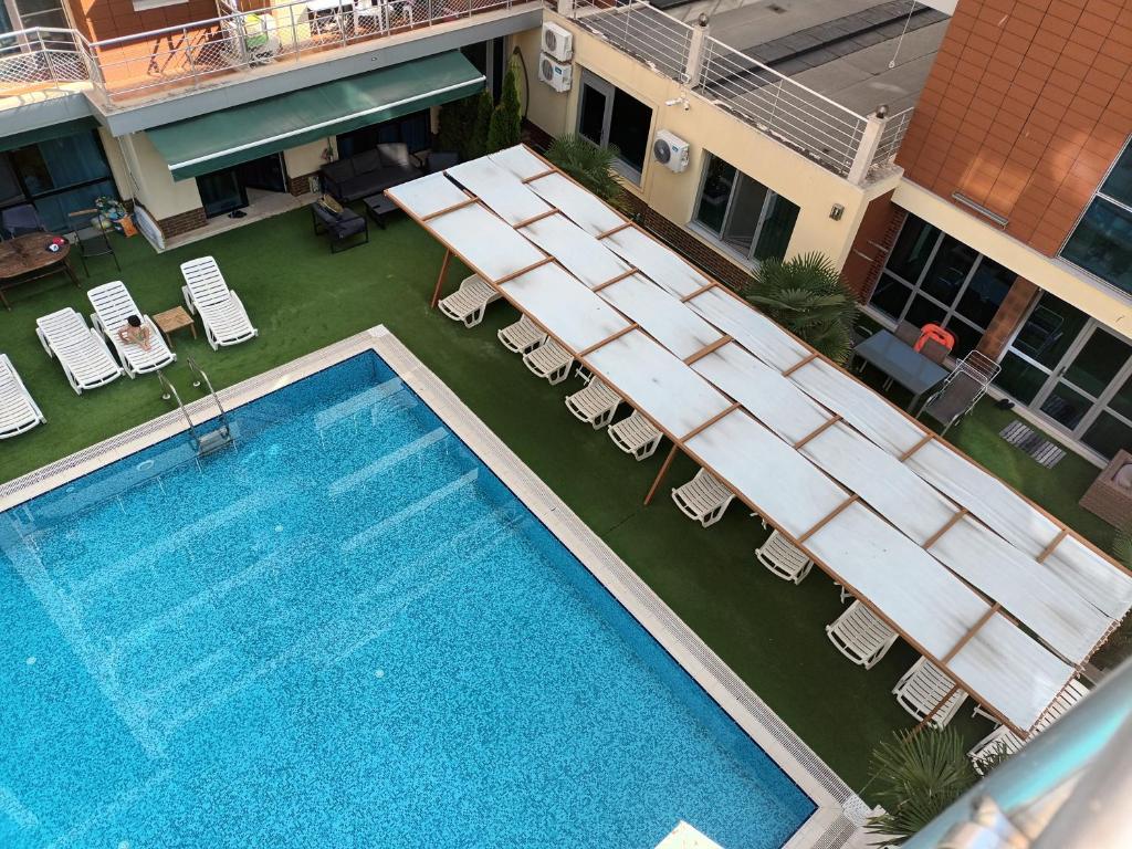 The swimming pool at or close to Apartment Ground Floor