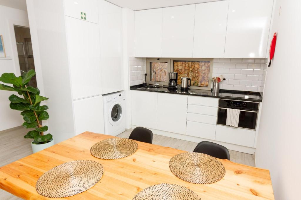 Ericeira Surf Apartments - 12