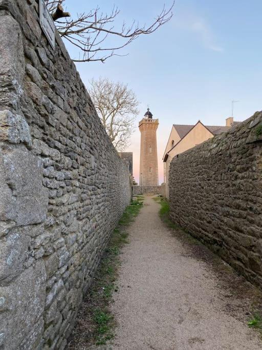Fotografie z fotogalerie ubytování Studio au pied du phare Vue Mer v destinaci Roscoff