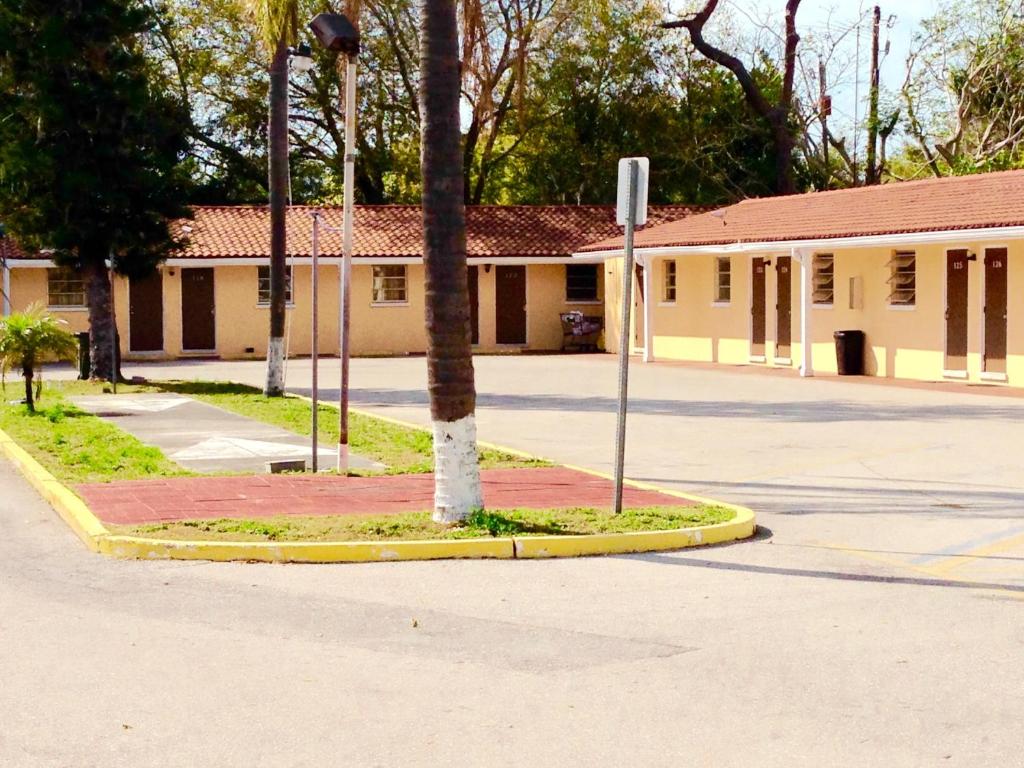 Gallery image of Cadillac Motel in Sarasota