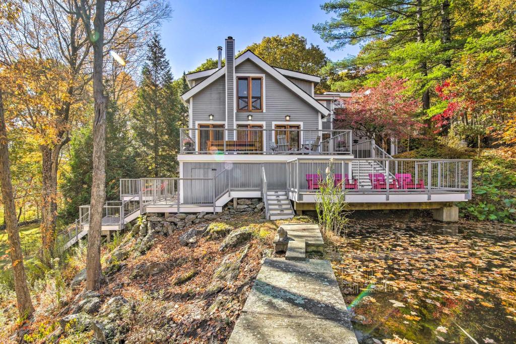 Stunning Pawling Retreat with Ponds and Waterfall - Housity