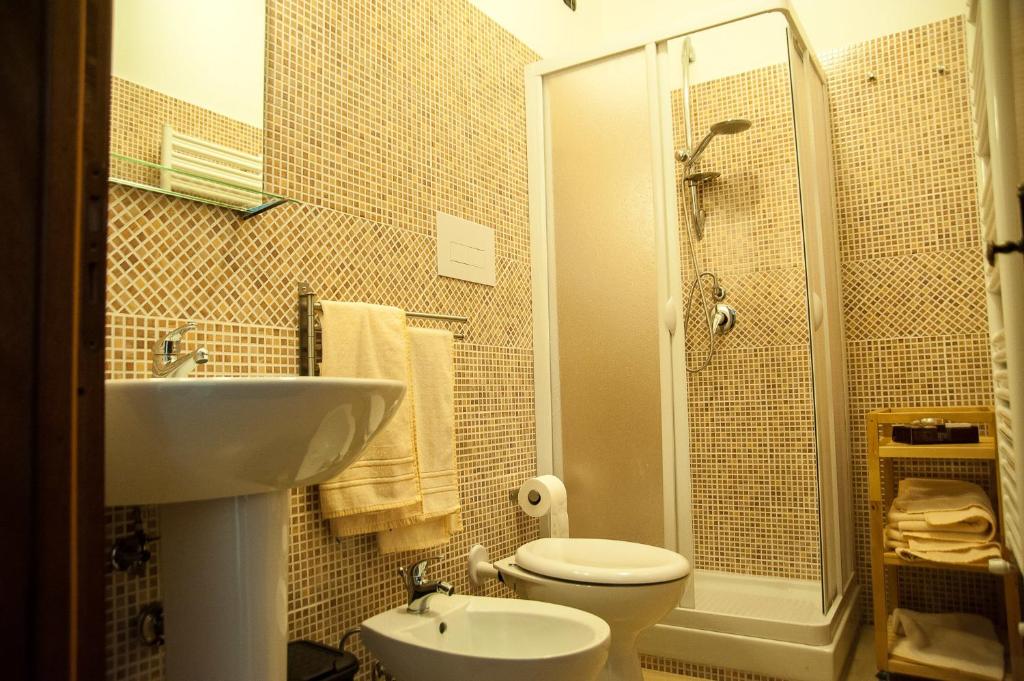 Koupelna v ubytování B&B La Cannalia