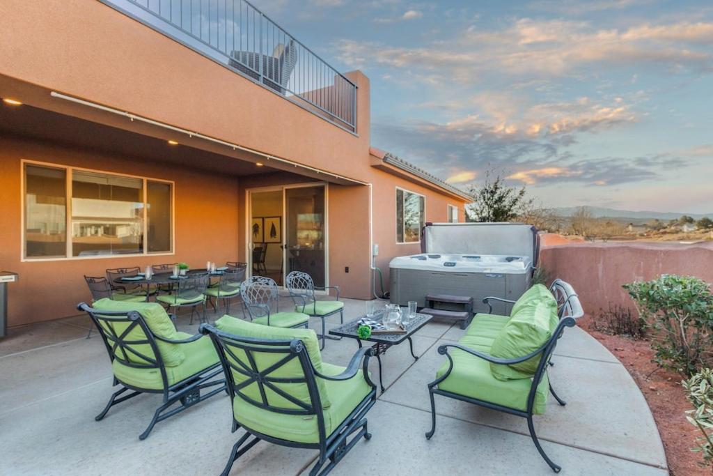 Paradise Village 118 Rendezvous in Paradise Village at Zion, Santa