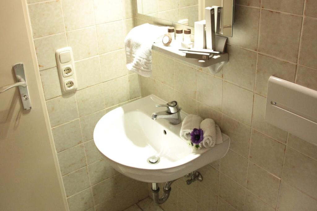 Koupelna v ubytování Hotel Garni Georgenhof Adults Only