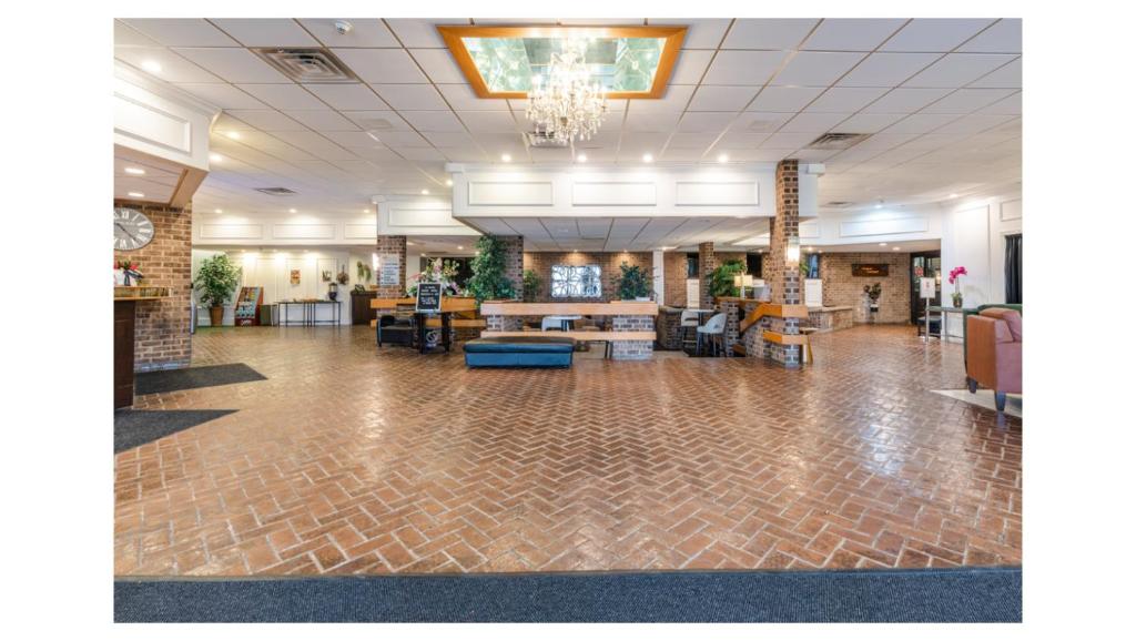 Altoona Grand Hotel photo