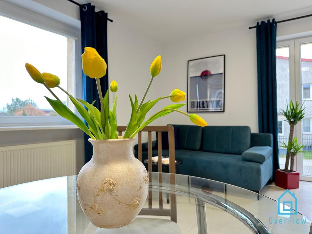 Posedenie v ubytovaní Bałtyk Apartment- Tranquil Retreat, 15 Minutes to the Sea & Gdańsk City Center
