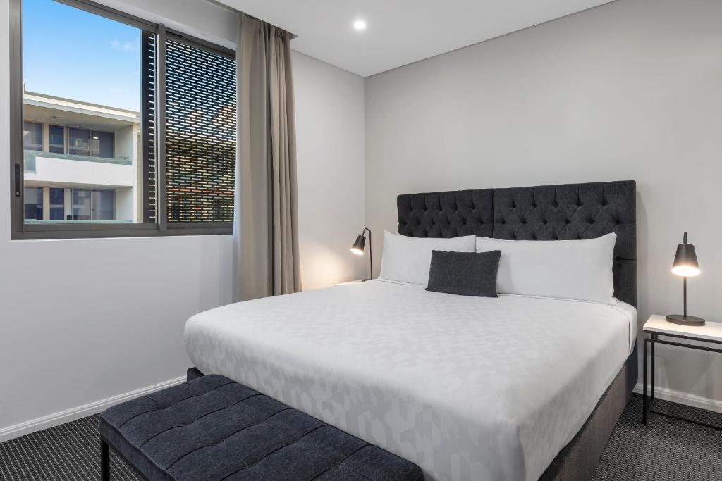 Meriton Suites North Ryde - Resim 6