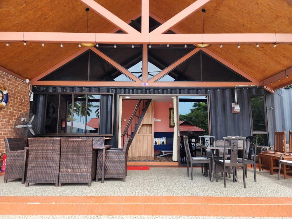 Restaurace v ubytování Homestay Umbai Kelana