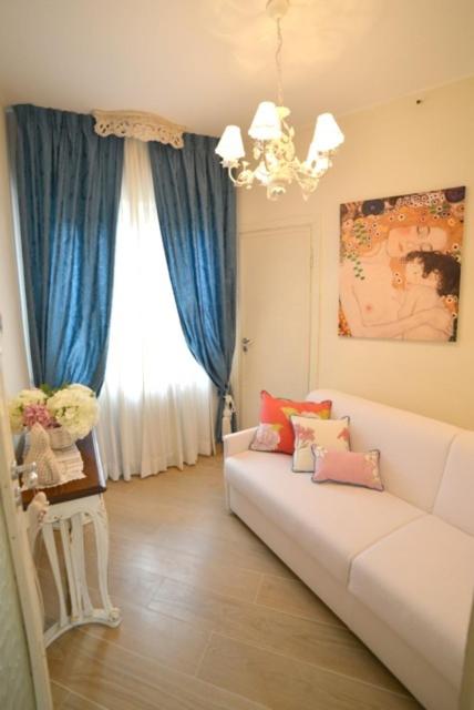 Część wypoczynkowa w obiekcie CASA GRANDIS Dimora di Charme nel Cuore di Bordighera