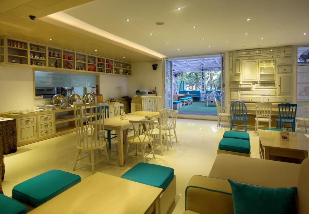 Posezení v ubytování Vio Hotel Cimanuk Bandung