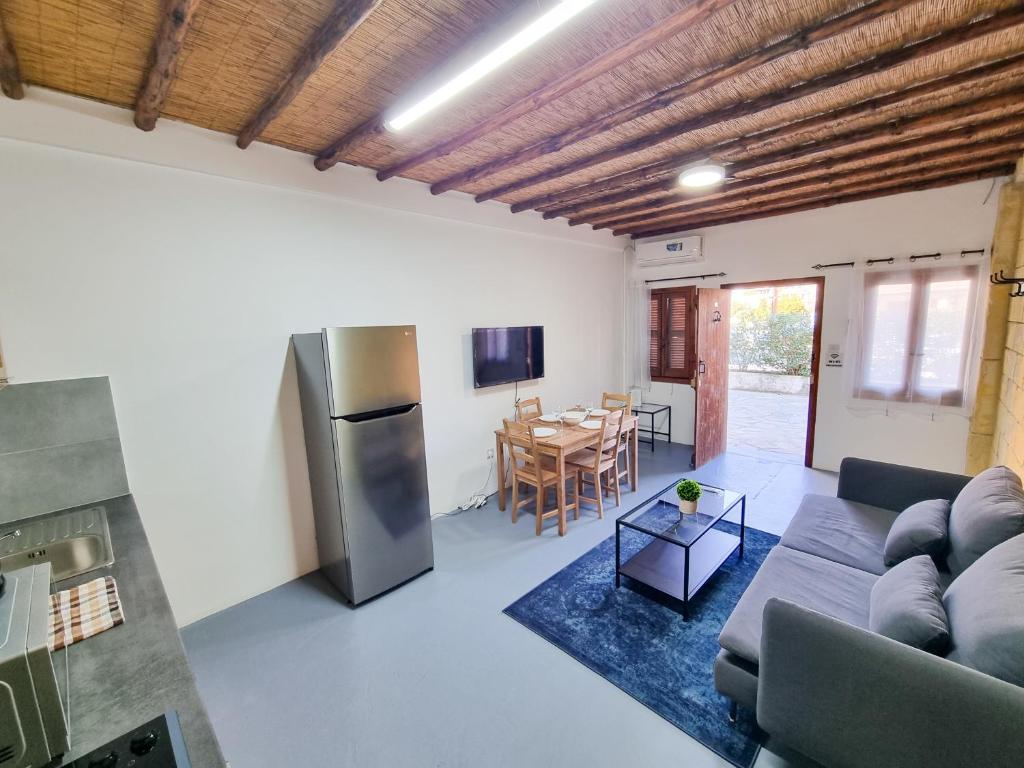 Mountains Retreat Rooms & Suites - Appartement - Begane Grond