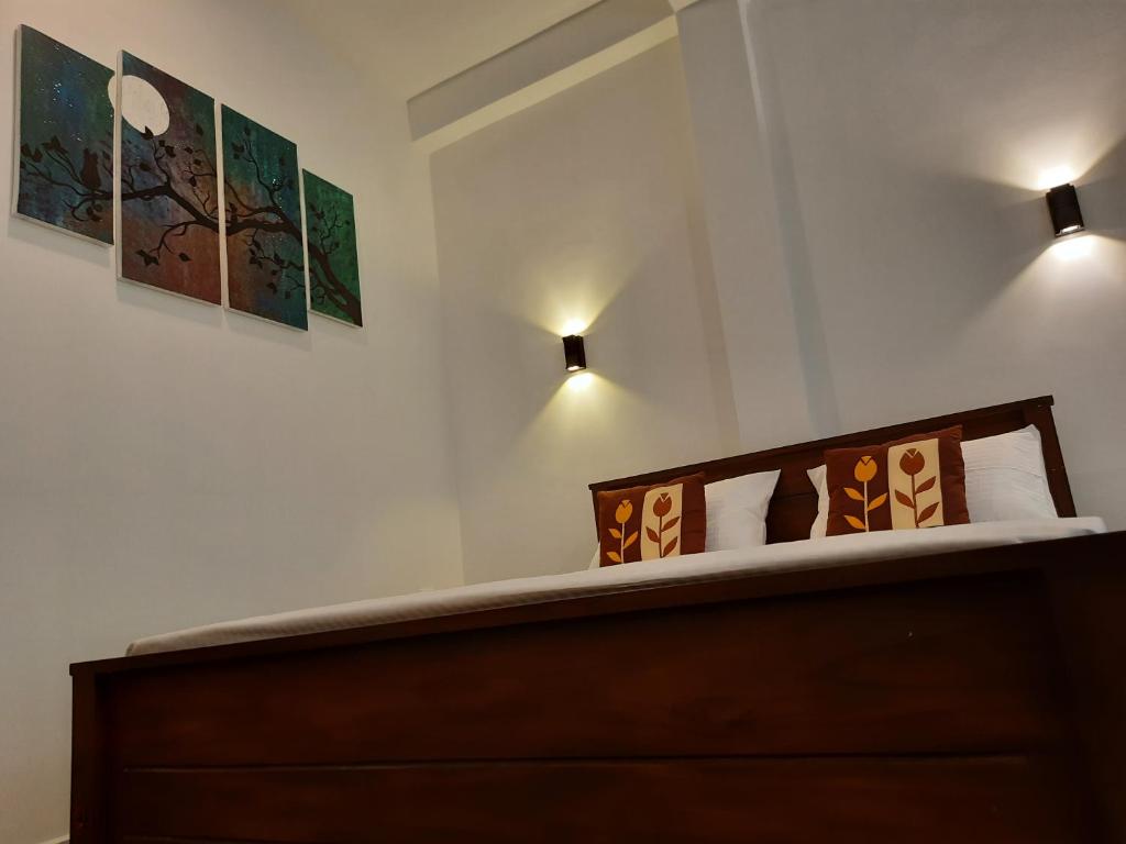 Postel nebo postele na pokoji v ubytování Solace Ella