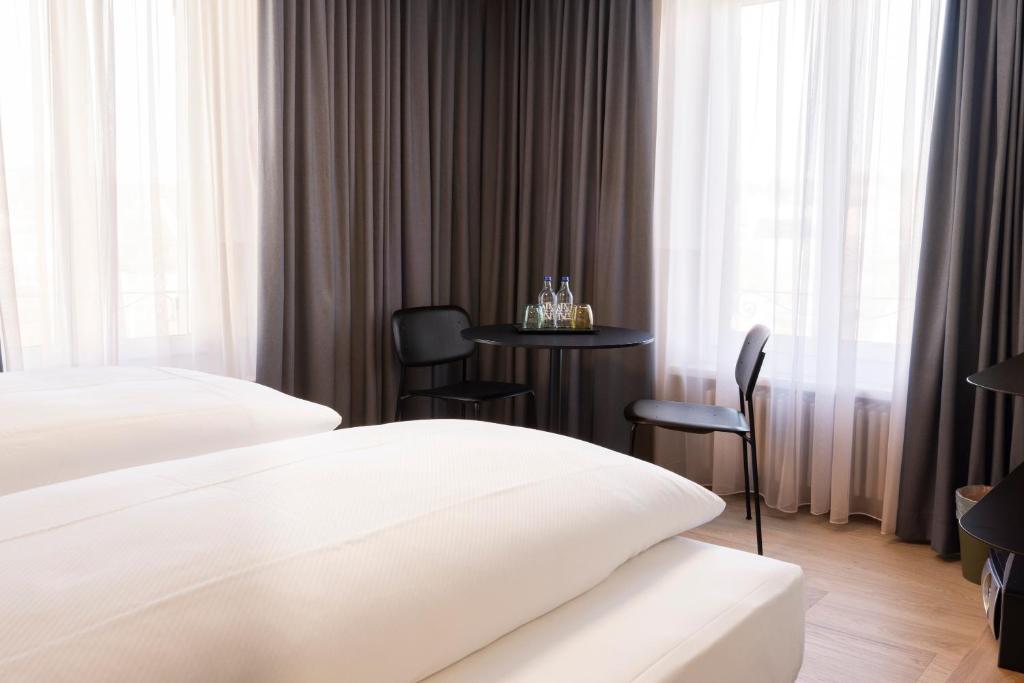 Fred Hotel Zürich Hauptbahnhof - Resim 16