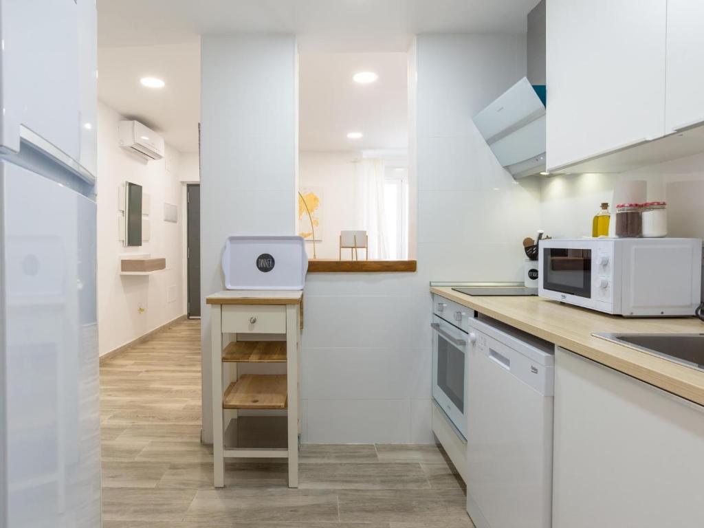 Kuchyňa alebo kuchynka v ubytovaní Preciosa Casa Terraza Privada 2hab 2baños AC