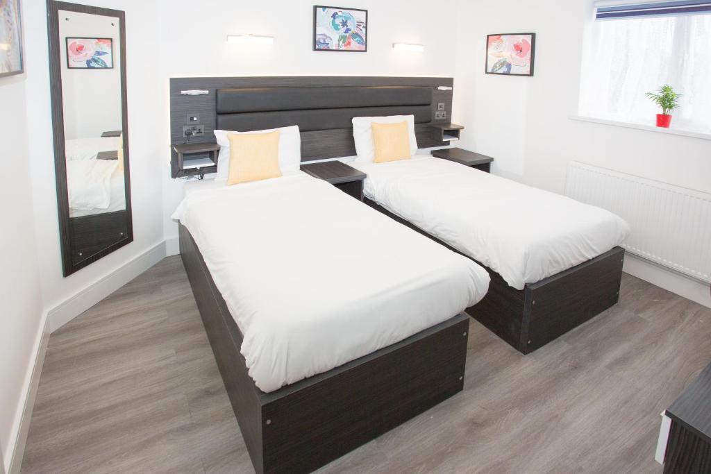 Heathrow Windsor Apart Hotel - 