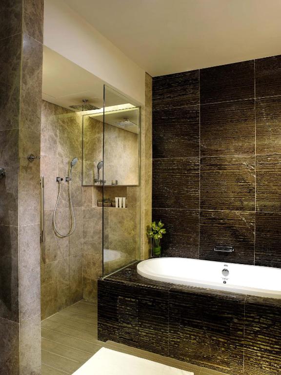 One Farrer Hotel - Skyline Studio With Skyline Lounge Access