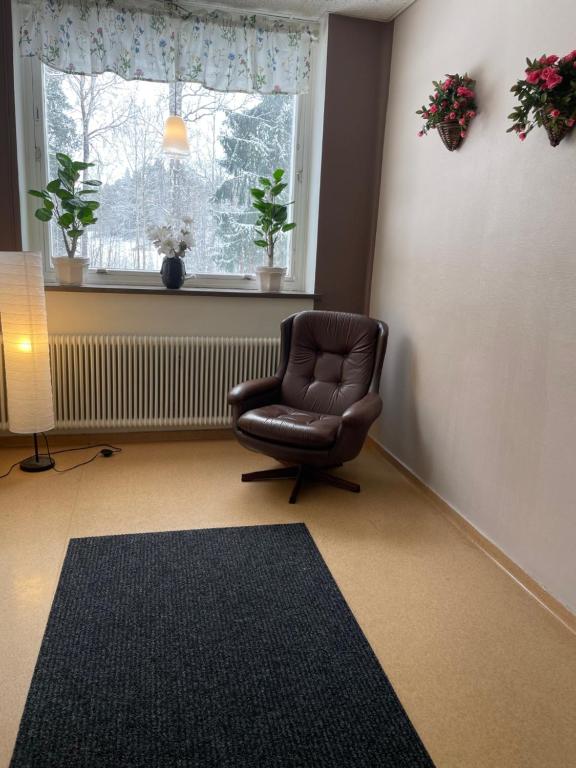 Posezení v ubytování Näsbygården