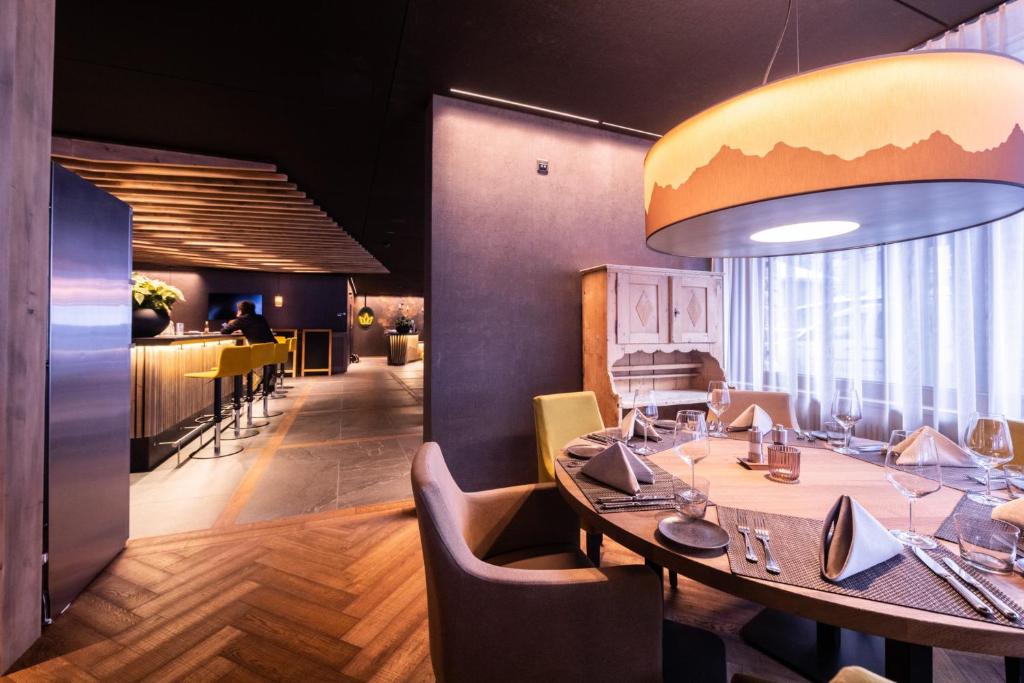 Restaurace v ubytování Hotel Krone Churwalden 3 Sterne Superior