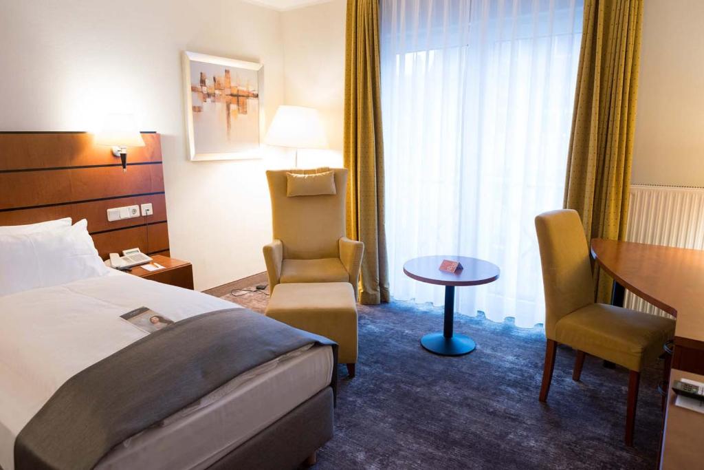 Hotel Fulda Mitte - 9