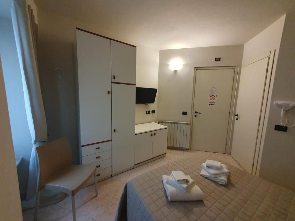 TV a/nebo společenská místnost v ubytování Hotel Cumilì
