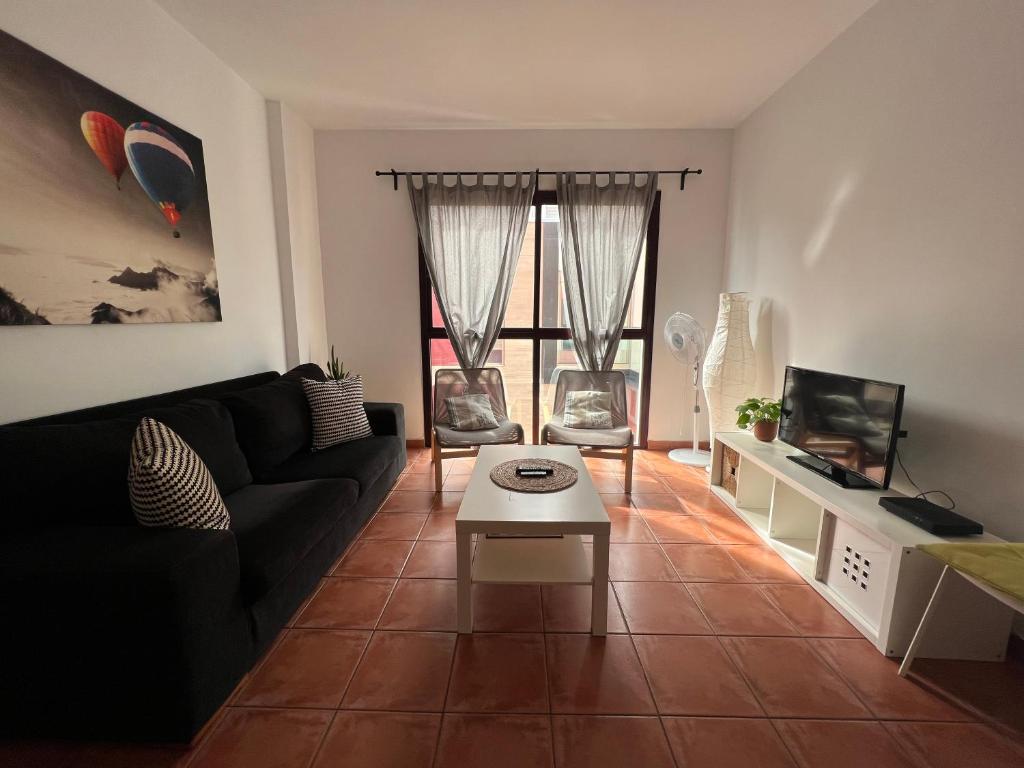 A seating area at Canteras Home