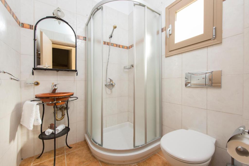 Koupelna v ubytování Renata's Villas