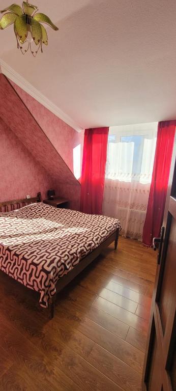 Postel nebo postele na pokoji v ubytování Edemi