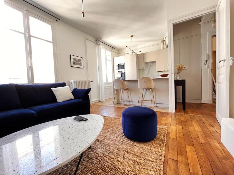 Kuchyňa alebo kuchynka v ubytovaní Charmant appartement au centre de Tours