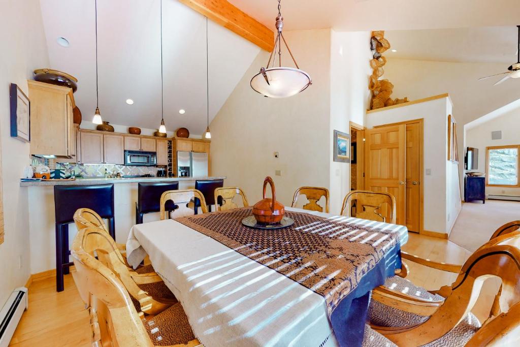 Kuchyň nebo kuchyňský kout v ubytování Leisure in Vail