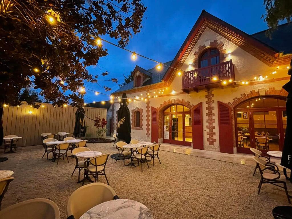 Reštaurácia alebo iné gastronomické zariadenie v ubytovaní La suite