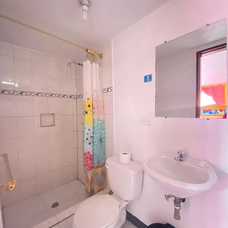 Koupelna v ubytování Hostal Chasqui