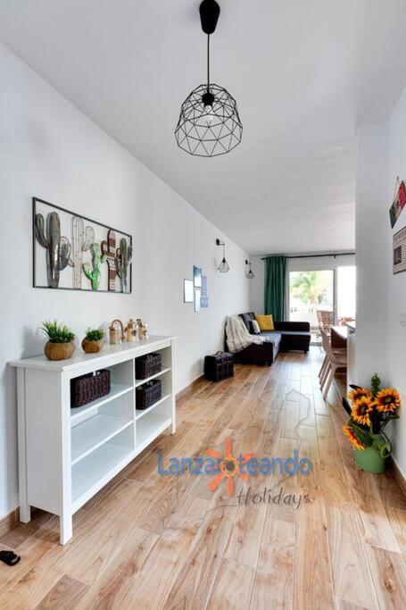 Fotografie z fotogalerie ubytování Vivienda Vacacional Cactus v destinaci Costa Teguise