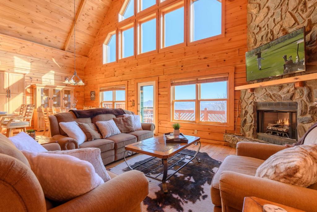 Big Bear Cabin, Banner Elk Updated 2025 Prices
