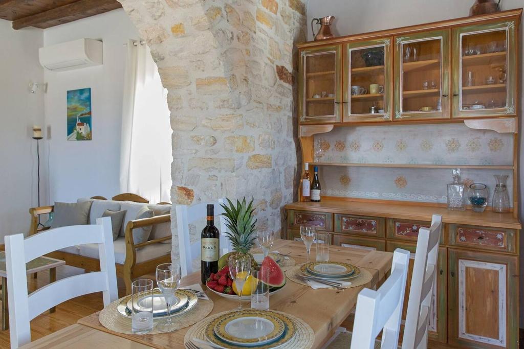 A kitchen or kitchenette at SAIL VILLA