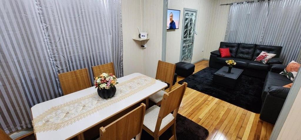 Posezení v ubytování Casa aconchegante - compartilhada