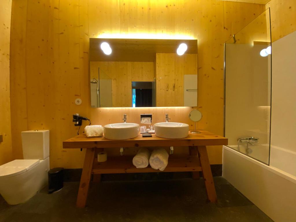 Koupelna v ubytování FeelViana Sport Hotel