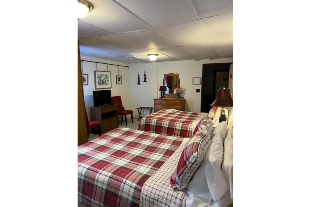 The Bavarian Manor Hotel - Quadruple Room With Bath