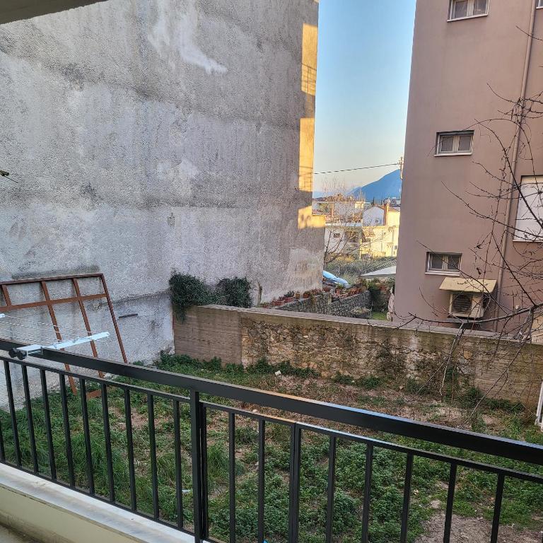 kondoulis APARTMENT 2 - 18