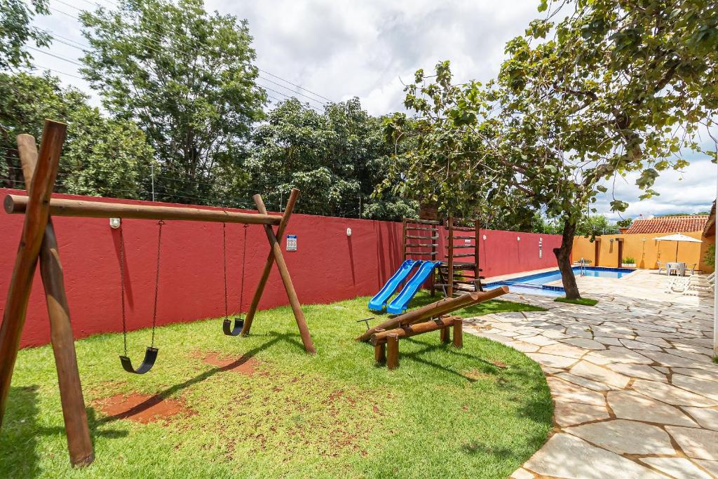 Zahrada ubytování Casinha Ipê Roxo - Condomínio Quinta do Rosário