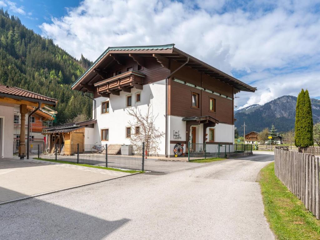 Nespecifikovaný výhled na hory nebo výhled na hory při pohledu z apartmánu