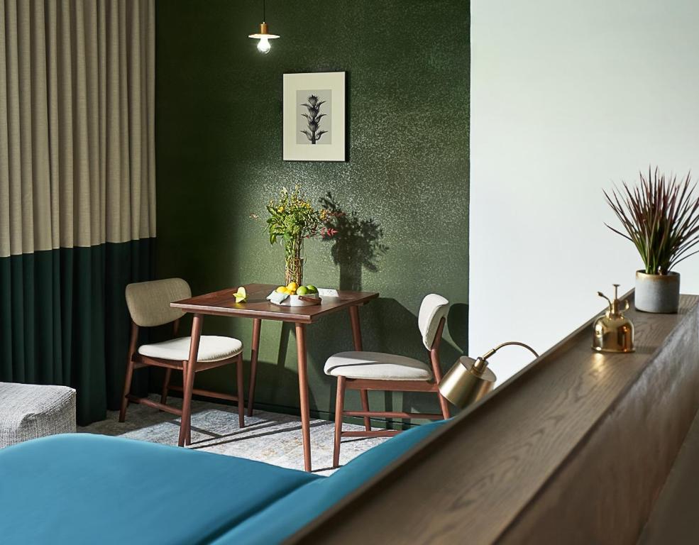 Posezení v ubytování basePLUS-Shanghai BINJIANG Serviced Apartment