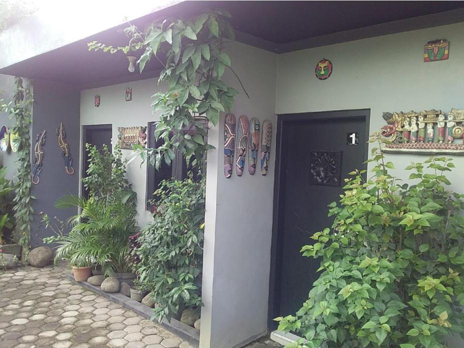 Giardino di CIDERES HOLIDAY HOME