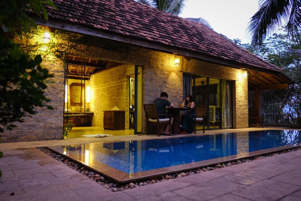 The Trang Villas - Double Room With Pool View