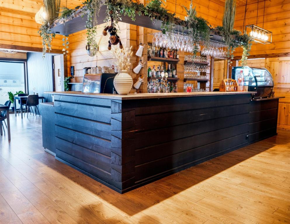 A área de bar ou lounge em Lighthouse-Inn