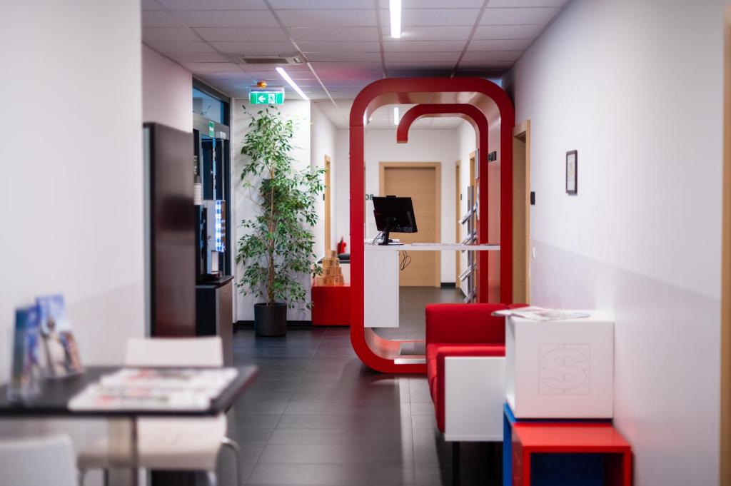 TV a/nebo společenská místnost v ubytování SHOME Hotel Graz I Self Check-in I Free Parking